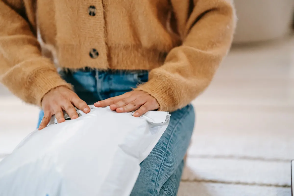 The Sweater Buying Checklist: 8 Things to Inspect Before You Pay